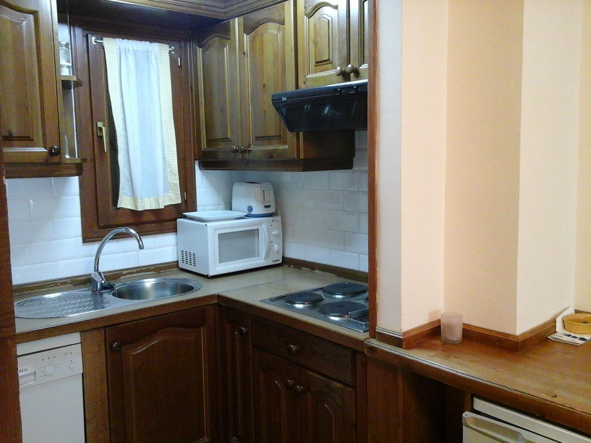 Apartamentos Tanau Бакейра-Берет Экстерьер фото