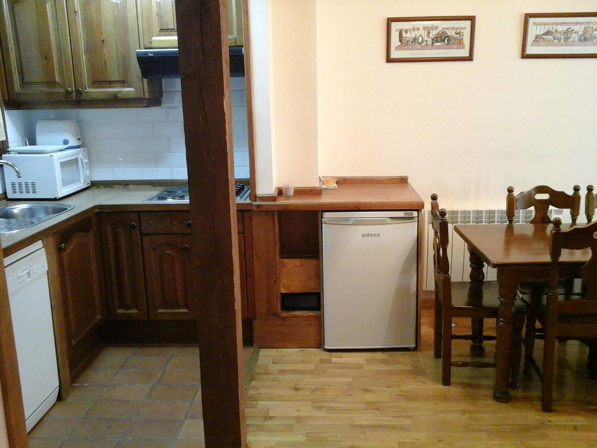 Apartamentos Tanau Бакейра-Берет Экстерьер фото
