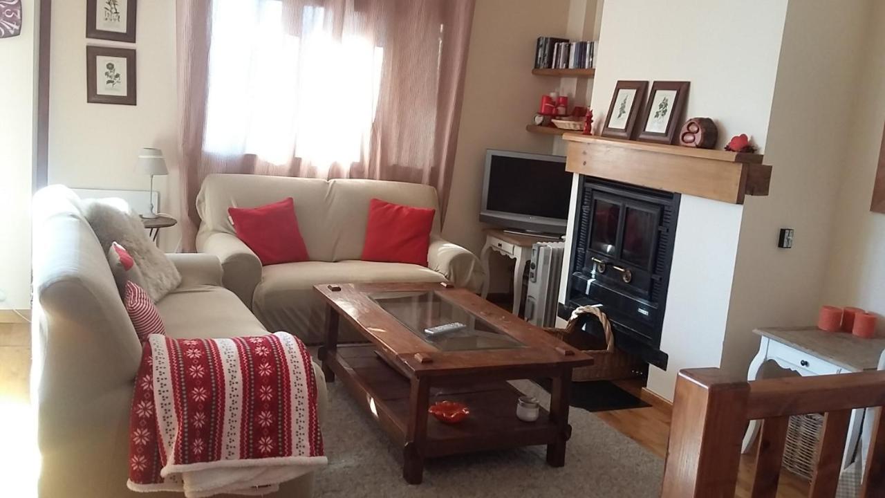 Apartamentos Tanau Бакейра-Берет Экстерьер фото